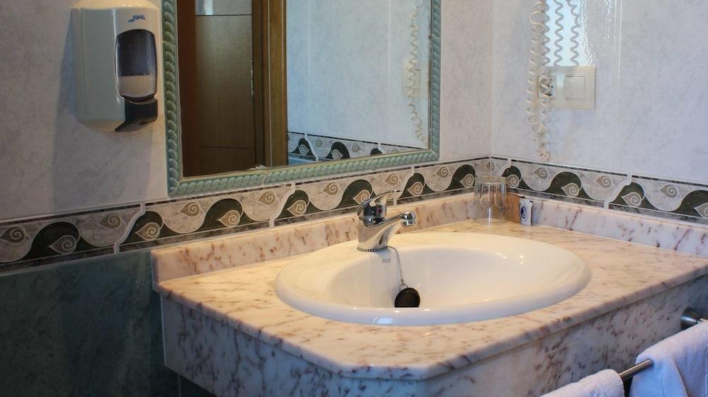 Hotel Maracaibo Портоново Екстериор снимка